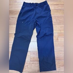 Tilley Men's Navy Blue Trek Performance Cargo Hiking Pants 38x30